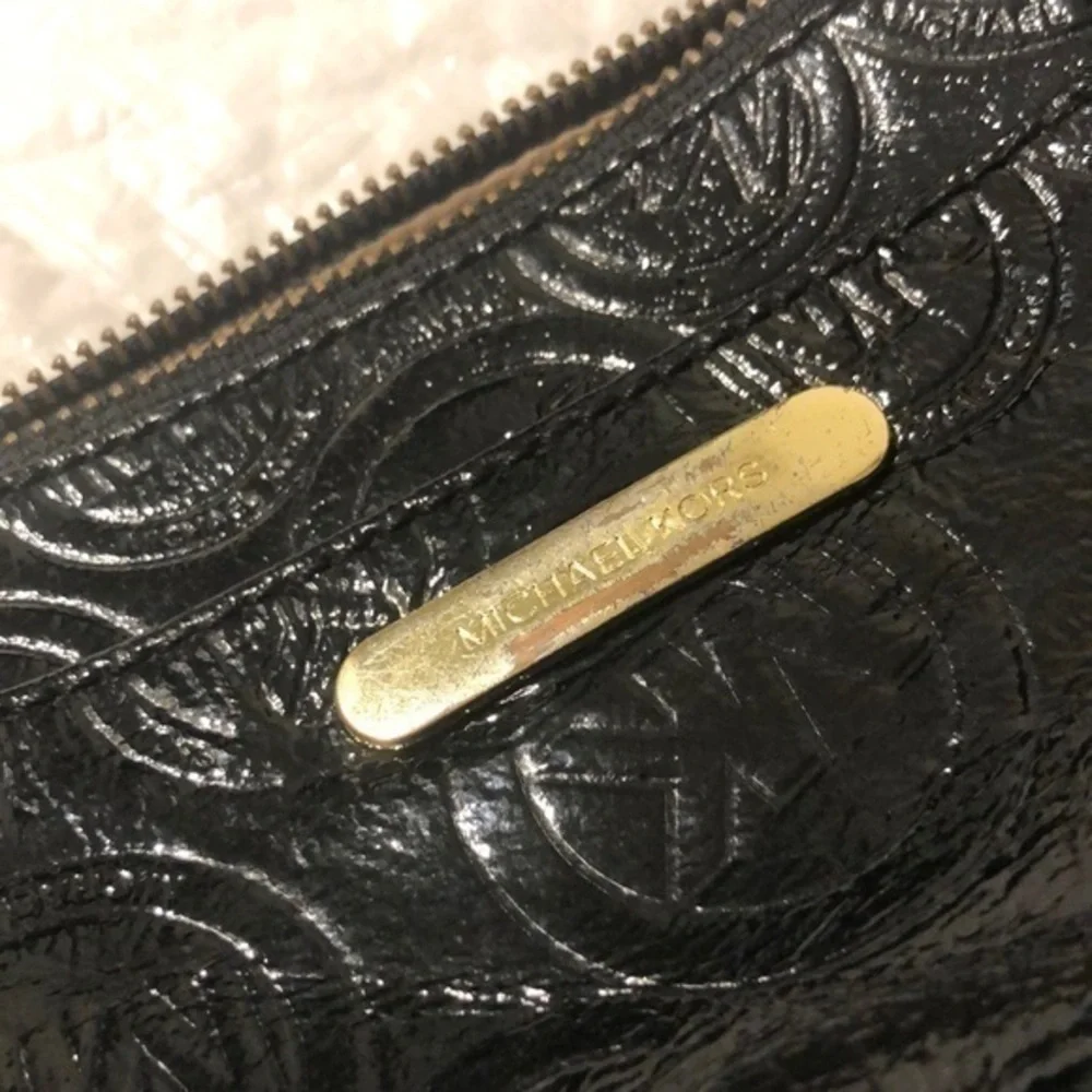 Michael kors patent leather cosmetic bag